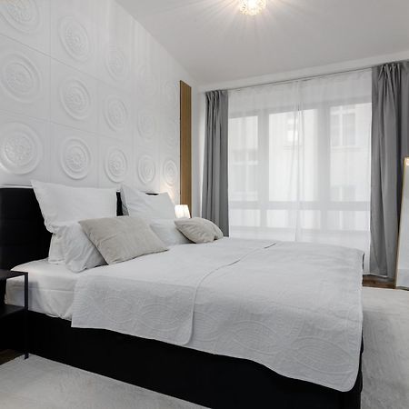 Highlife Apartment One Wiesbaden Wilhelmstrasse ภายนอก รูปภาพ