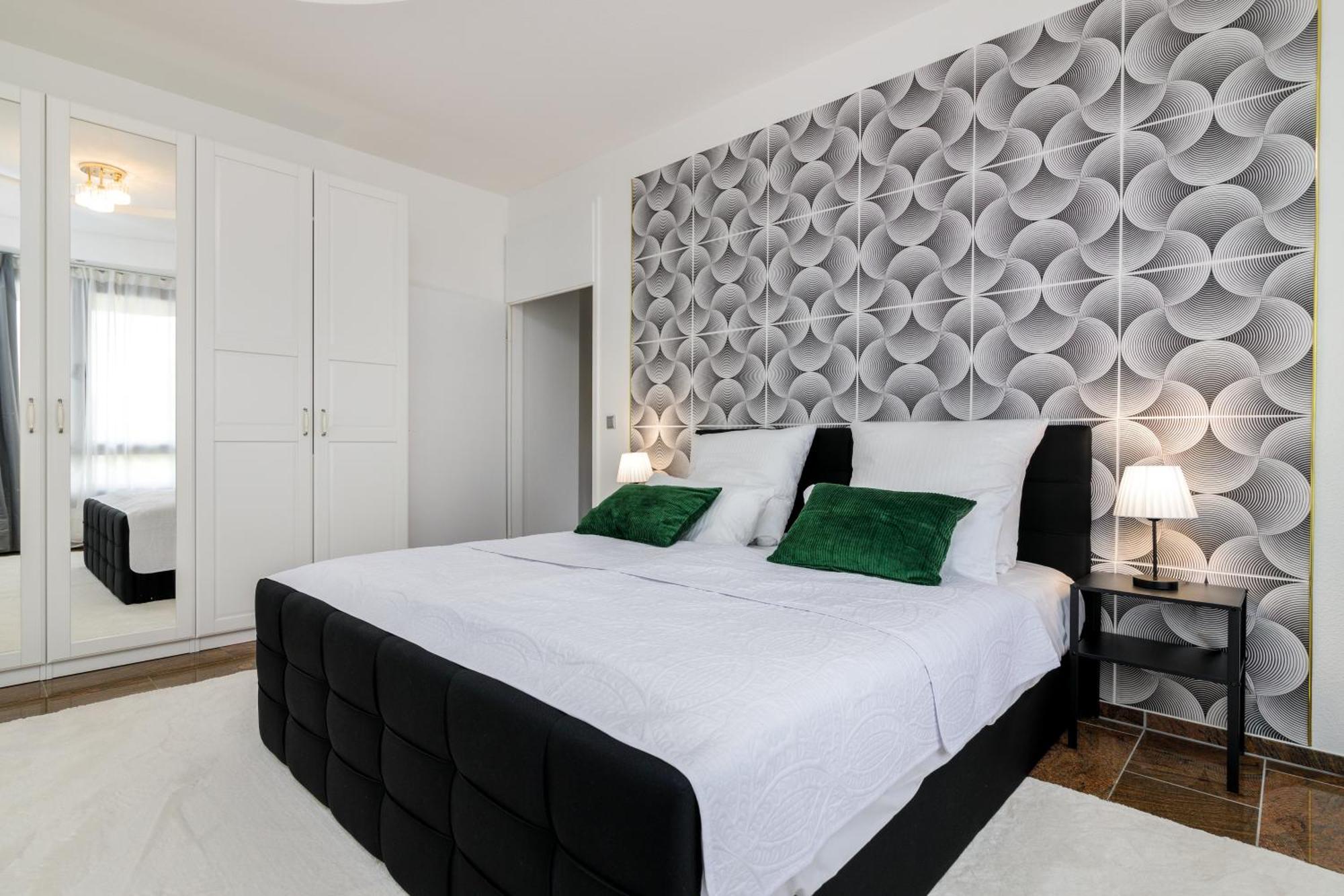 Highlife Apartment One Wiesbaden Wilhelmstrasse ภายนอก รูปภาพ